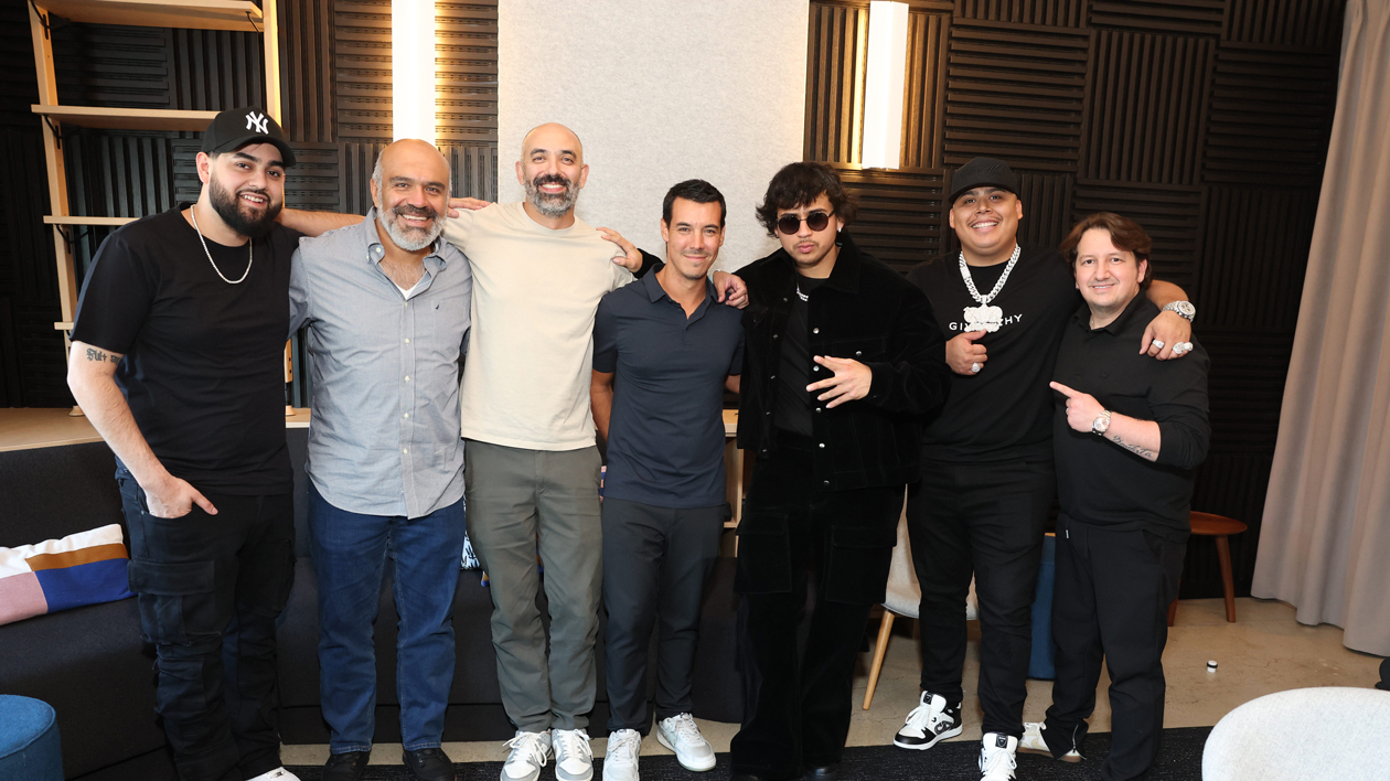 L-R: Luis López (CFO of Street Mob Records), Tomas Rodríguez (President, Warner Music Mexico & Música Mexicana), Rubén Abraham (General Manager, Mexican Music), Alejandro Duque (President of Warner Music Latin America), Jesús Ortiz Paz (JOP) (CEO of Street Mob Records/Lead Singer of Fuerza Regida), Cristian Primera Dimas (COO of Street Mob Records), Roberto Andrade Dirak (Managing Director of Warner Music Latina)