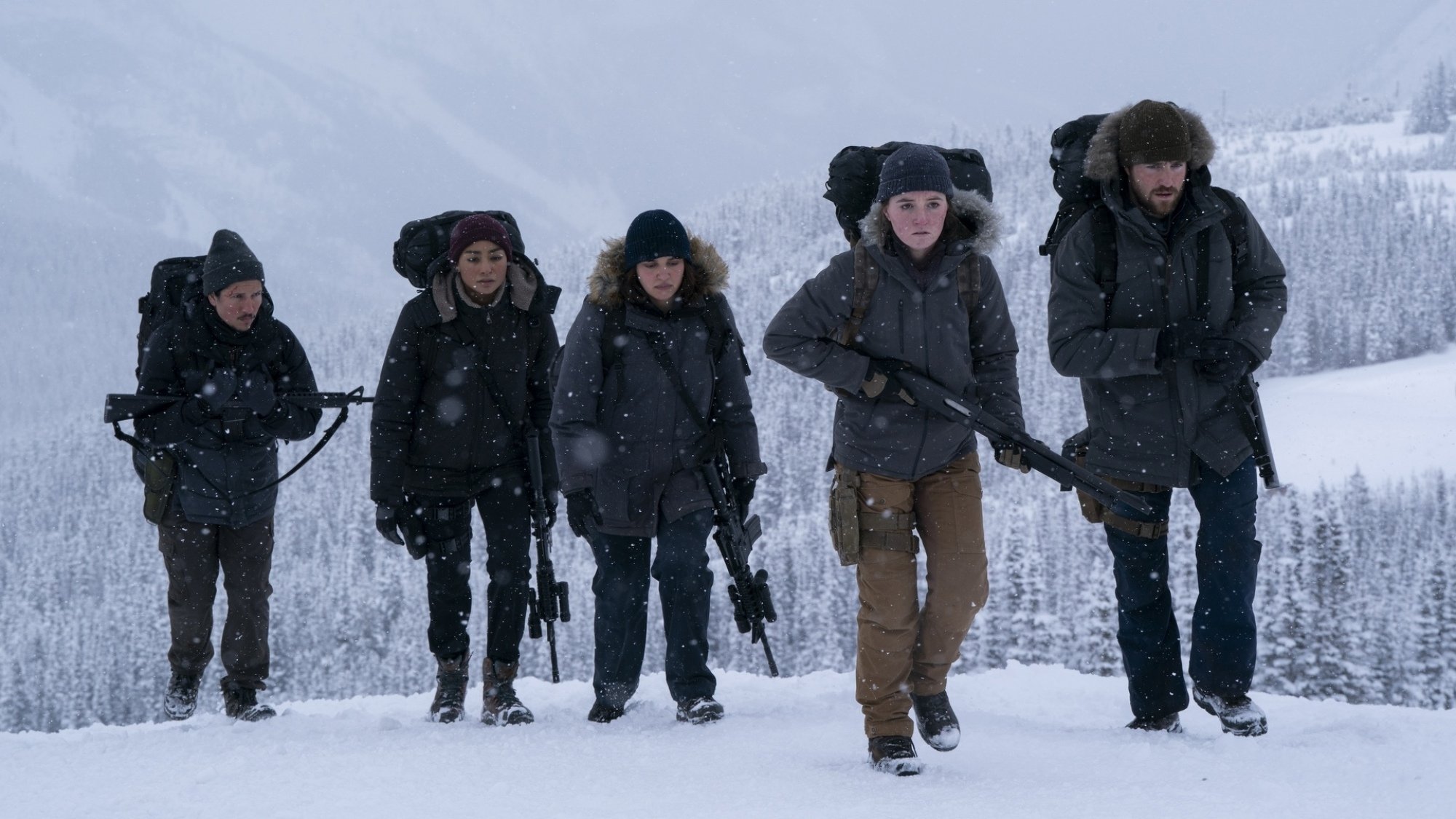 Danny Ramirez, Tati Gabrielle, Ariela Barer, Kaitlyn Dever, Spencer Lord in "The Last of Us."