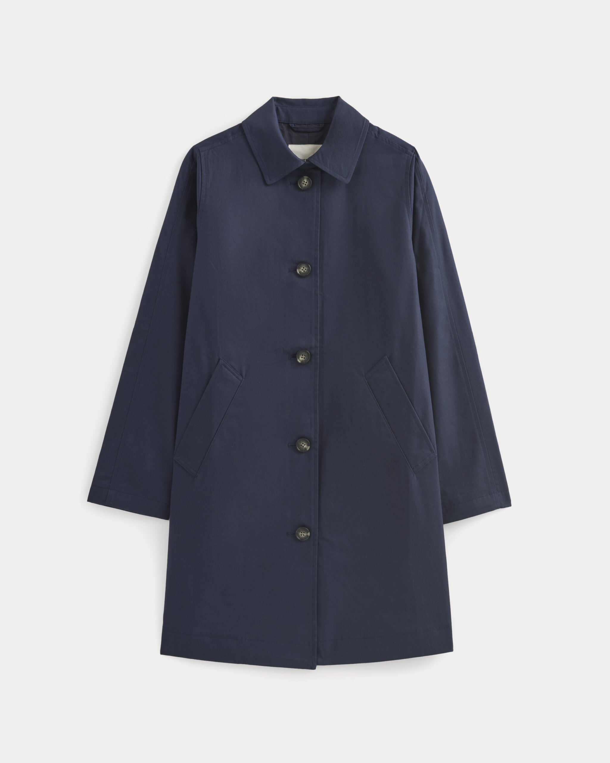 Shop These Cozy Laufey-Backed Elevated Basics From Everlane Fall 2025