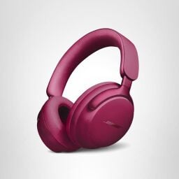 Bose QuietComfort Ultra in plum